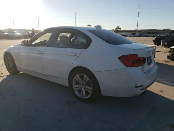 WBA8E9G5XGNT81635 2016 BMW 3ER - Image 2