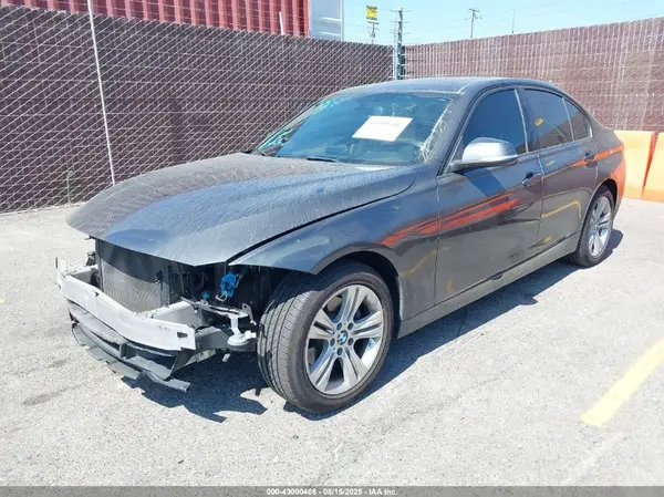 WBA8E9G5XGNT86530 2016 BMW 3ER - Image 2