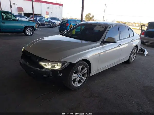 WBA8E9G5XGNU29604 2016 BMW 3ER - Image 2