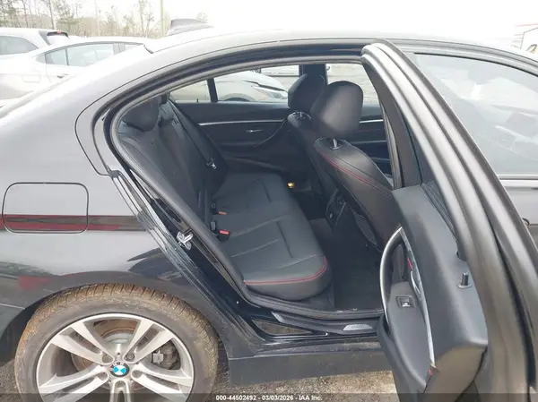WBA8E9G5XGNU29974 2016 BMW 3ER - Image 8