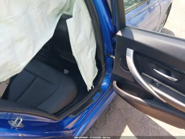 WBA8E9G5XGNU30512 2016 BMW 3ER - Image 8
