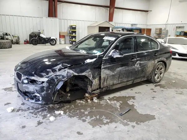 WBA8F1C30HK825921 2017 BMW 3ER - Image 1