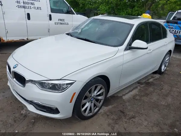 WBA8F1C32HK826004 2017 BMW 3ER - Image 2