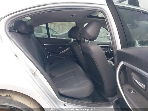WBA8F1C34HK826120 2017 BMW 3ER - Image 8