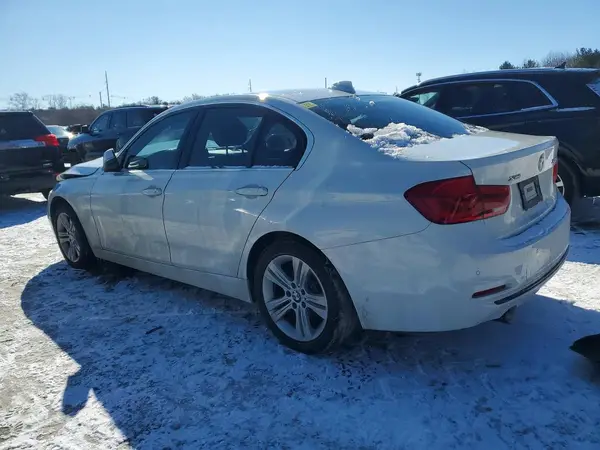 WBA8F1C34HK898161 2017 BMW 3ER - Image 2