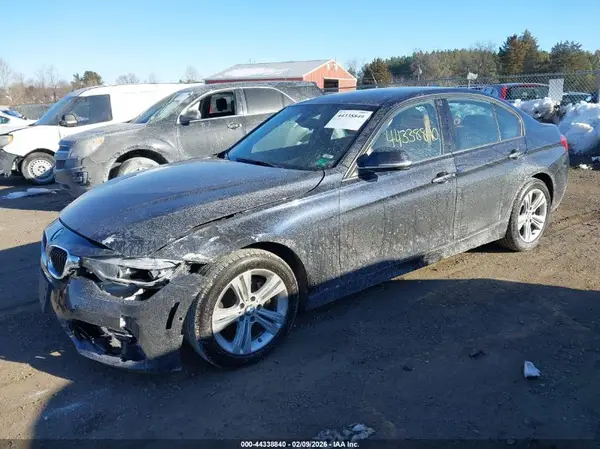 WBA8F1C50GK439290 2016 BMW 3ER - Image 2