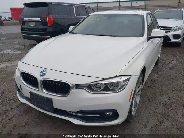 WBA8F1C51JK898528 2018 BMW 3ER - Image 2