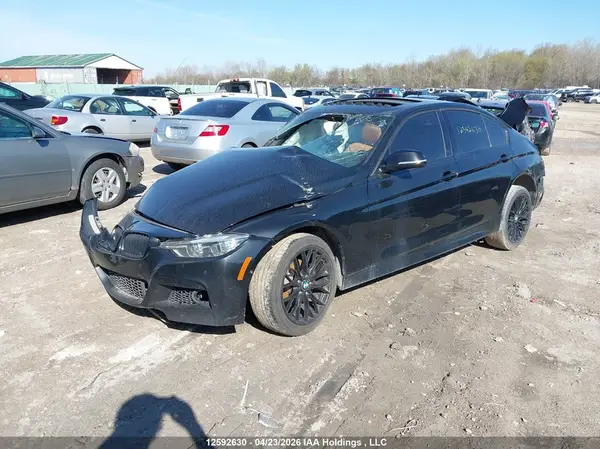 WBA8F1C52JAE97479 2018 BMW 3ER - Image 2