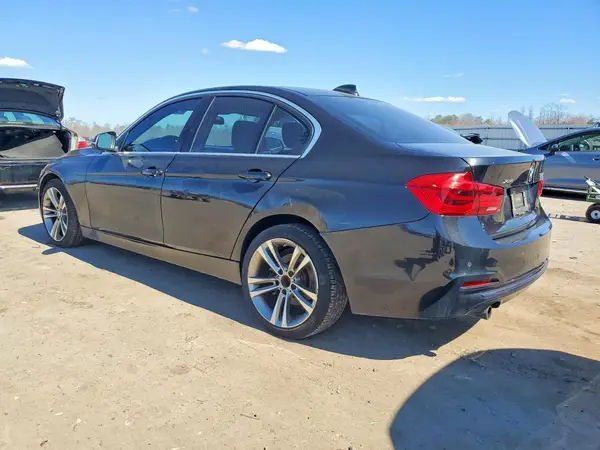 WBA8F1C55HK439352 2017 BMW 3ER - Image 2