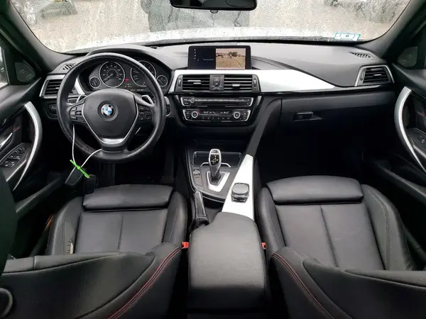 WBA8F1C55JAE97170 2018 BMW 3ER - Image 8