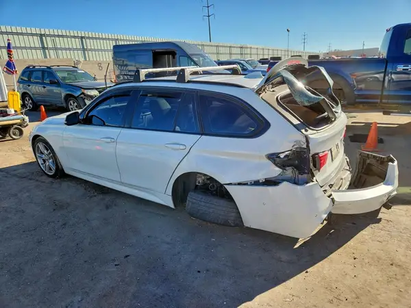 WBA8G5C5XGK442587 2016 BMW 3ER - Image 2