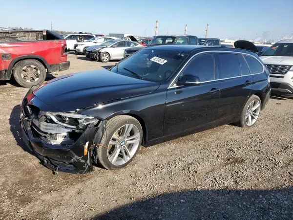 WBA8J1C31HA018411 2017 BMW 3ER - Image 1