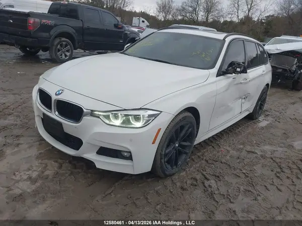 WBA8J1C33HA018524 2017 BMW 3ER - Image 2