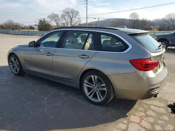 WBA8J1C50HK711188 2017 BMW 3ER - Image 2