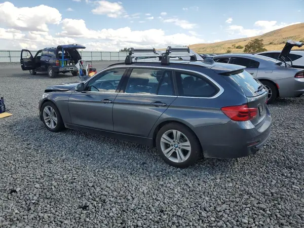 WBA8J1C55JA379468 2018 BMW 3ER - Image 2