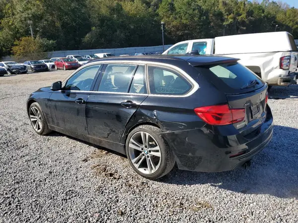 WBA8K3C32HA023335 2017 BMW 3ER - Image 2