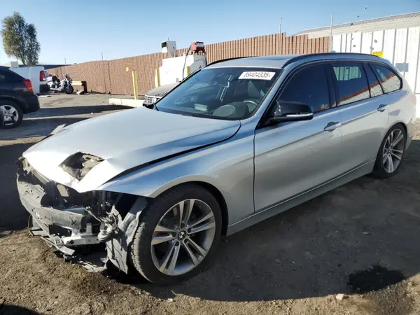 WBA8K3C38HK679453 2017 BMW 3ER - Image 1