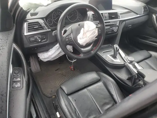 WBA8K3C50JA483794 2018 BMW 3ER - Image 8