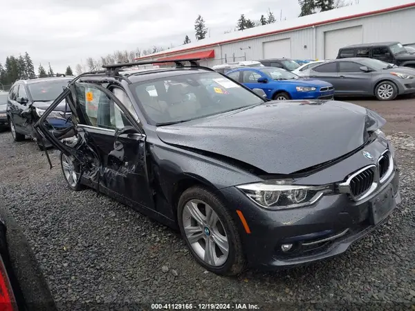 WBA8K3C56HK679016 2017 BMW 3ER - Image 1