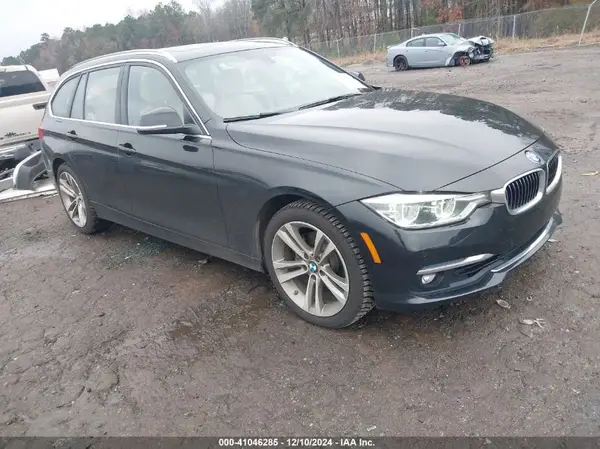 WBA8K3C58HK678837 2017 BMW 3ER - Image 1