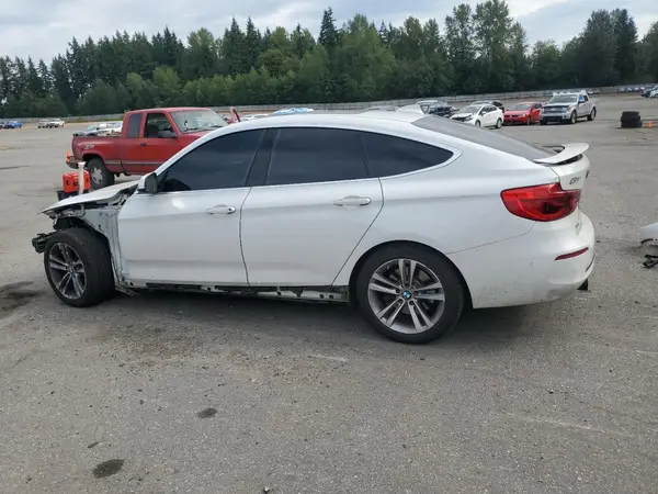 WBA8Y3C39HG450829 2017 BMW 3ER - Image 2