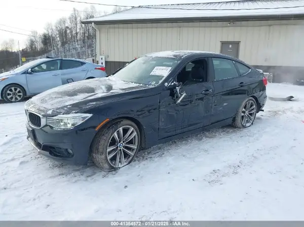WBA8Z5C50GGS37776 2016 BMW 3ER - Image 2
