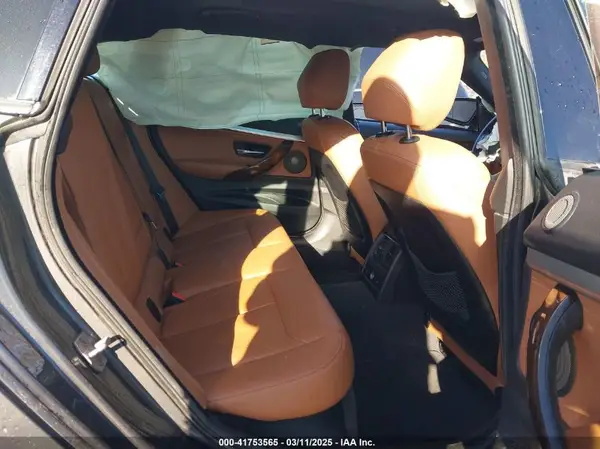 WBA8Z5C55GG501011 2016 BMW 3ER - Image 8