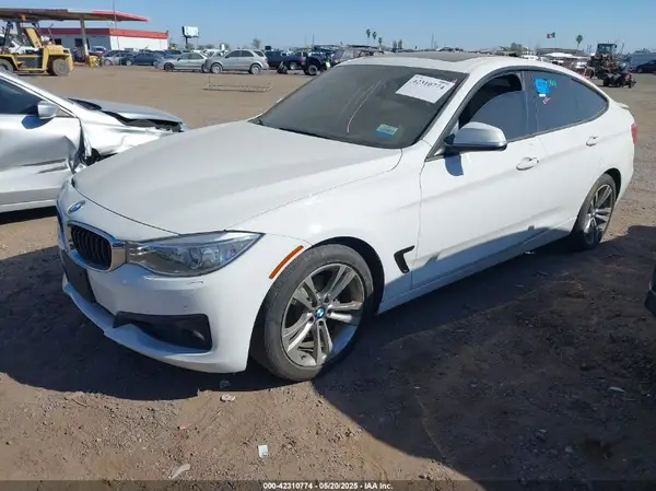 WBA8Z5C56GG502538 2016 BMW 3ER - Image 2