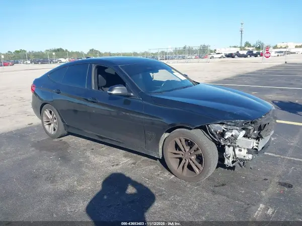 WBA8Z5C58GGS37637 2016 BMW 3ER - Image 1
