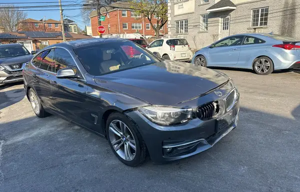 WBA8Z9C31HG453434 2017 BMW 3ER - Image 1