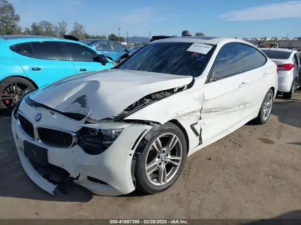 WBA8Z9C31HG826892 2017 BMW 3ER - Image 2