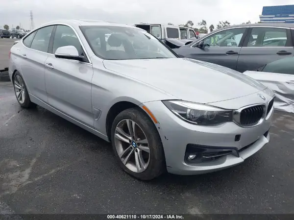 WBA8Z9C32HG826741 2017 BMW 3ER - Image 1