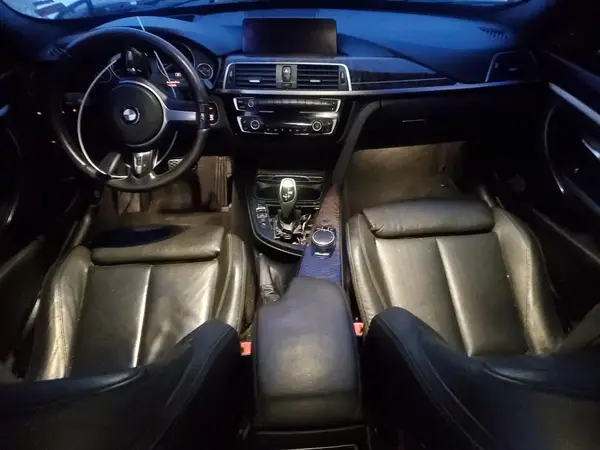 WBA8Z9C33HG826764 2017 BMW 3ER - Image 8