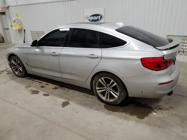 WBA8Z9C33HG827333 2017 BMW 3ER - Image 2