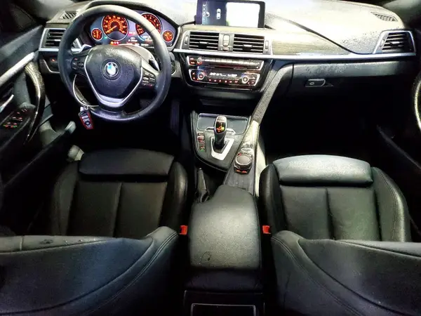 WBA8Z9C35HG827334 2017 BMW 3ER - Image 8