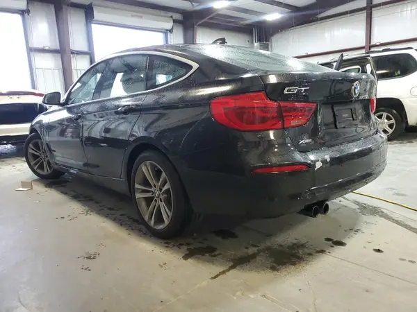 WBA8Z9C35HG827494 2017 BMW 3ER - Image 2
