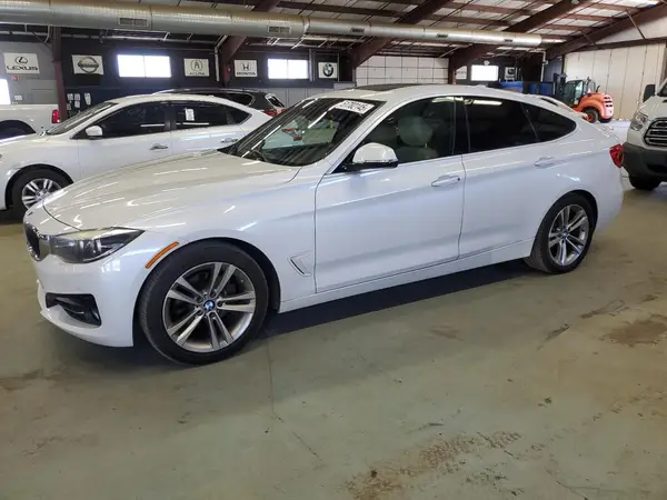 WBA8Z9C38HG826601 2017 BMW 3ER - Image 1