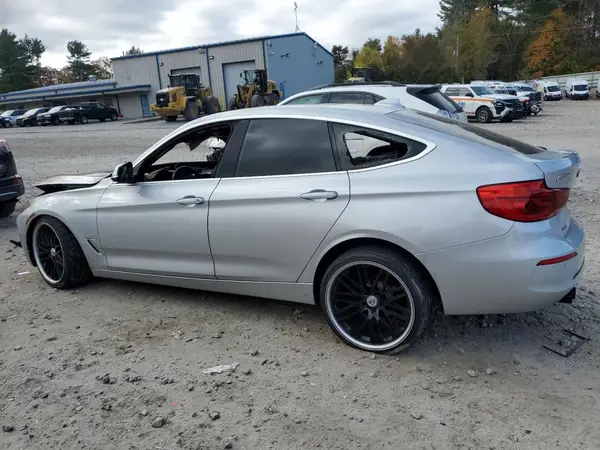 WBA8Z9C39HG826848 2017 BMW 3ER - Image 2