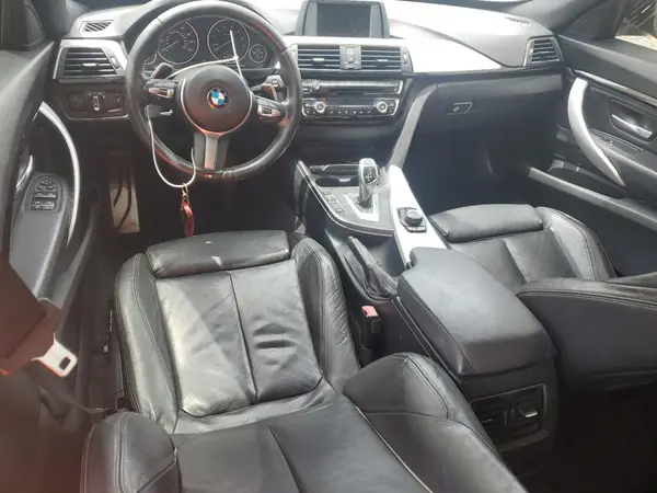 WBA8Z9C3XHG826440 2017 BMW 3ER - Image 8