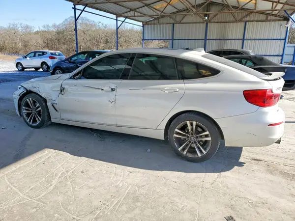 WBA8Z9C3XHG827152 2017 BMW 3ER - Image 2