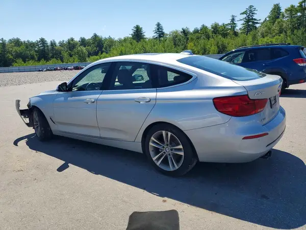 WBA8Z9C3XHG827295 2017 BMW 3ER - Image 2