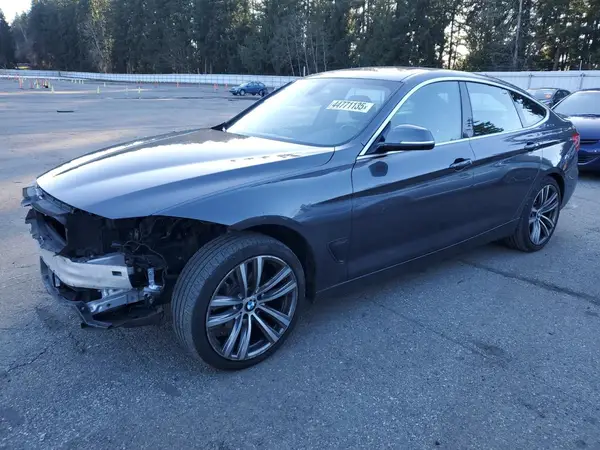 WBA8Z9C50HG453037 2017 BMW 3ER - Image 1