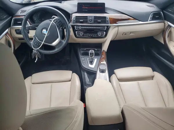WBA8Z9C52KB220698 2019 BMW 3ER - Image 8
