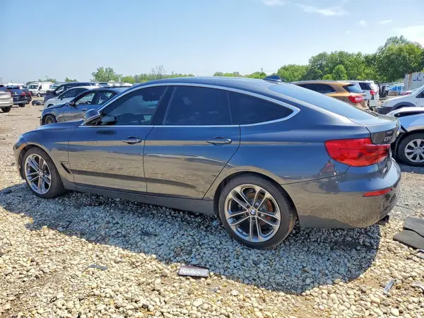 WBA8Z9C53HG453193 2017 BMW 3ER - Image 2