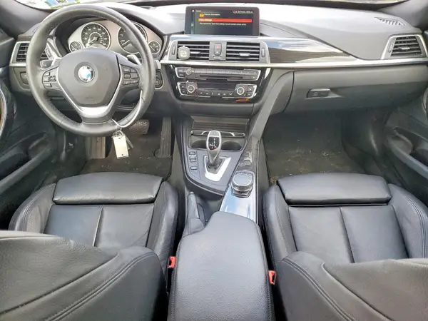 WBA8Z9C54JB219924 2018 BMW 3ER - Image 8