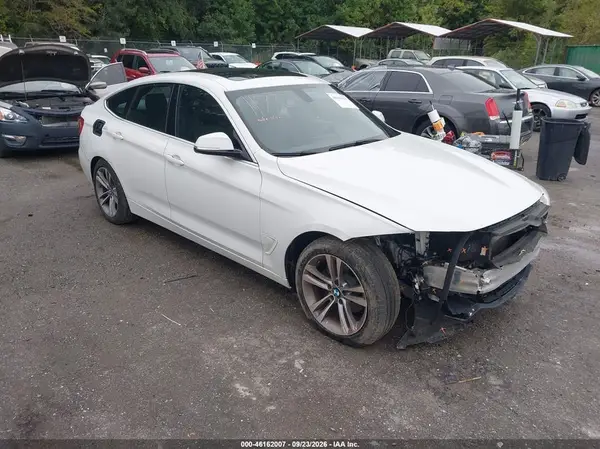 WBA8Z9C55JG828023 2018 BMW 3ER - Image 1