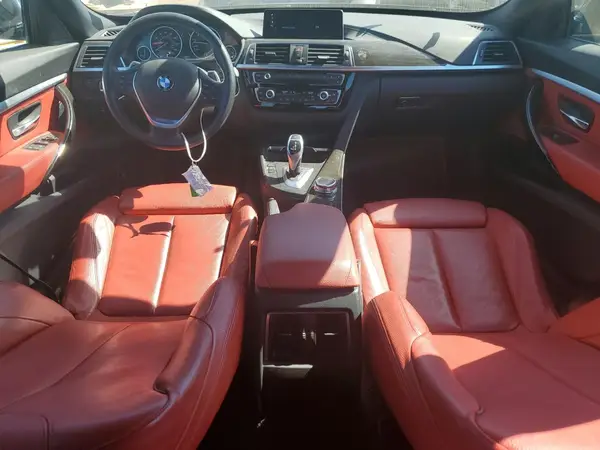 WBA8Z9C58JG827867 2018 BMW 3ER - Image 8