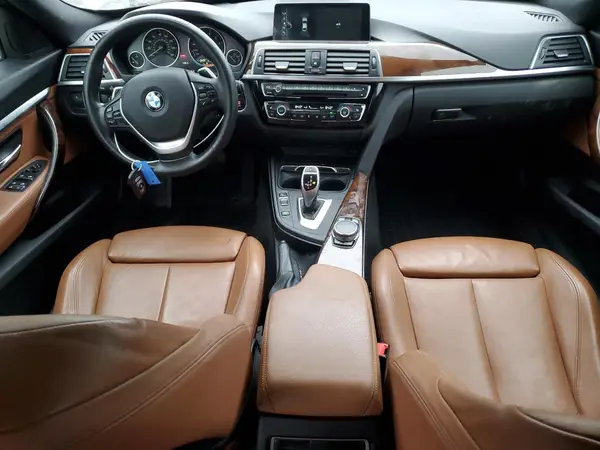 WBA8Z9C5XHG452896 2017 BMW 3ER - Image 8