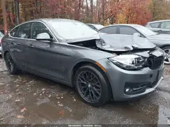 WBA8Z9C5XJB220186 2018 BMW 3ER