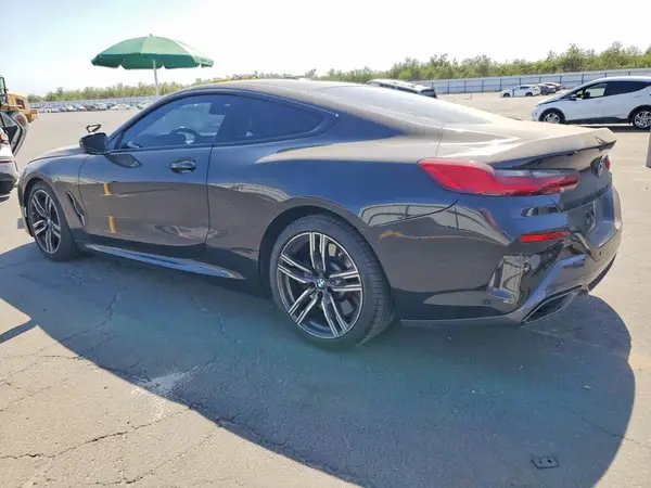 WBAAE2C01LCD01392 2020 BMW 8ER - Image 2